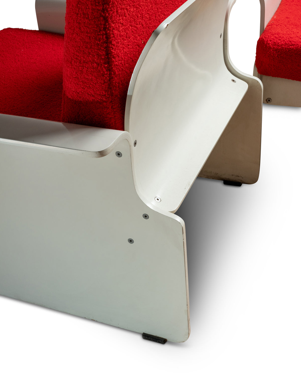Fauteuils dans le goût de Dieter Rams – détail du piètement – Galerie 90