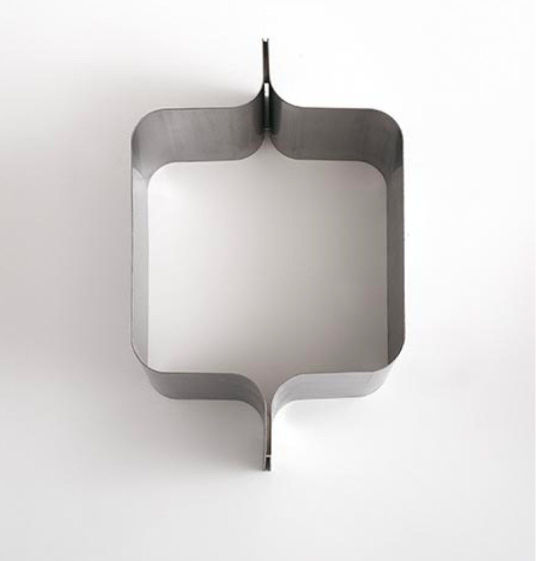 Étagères suspendues de Xavier Féal – vue d'ensemble – Galerie 90