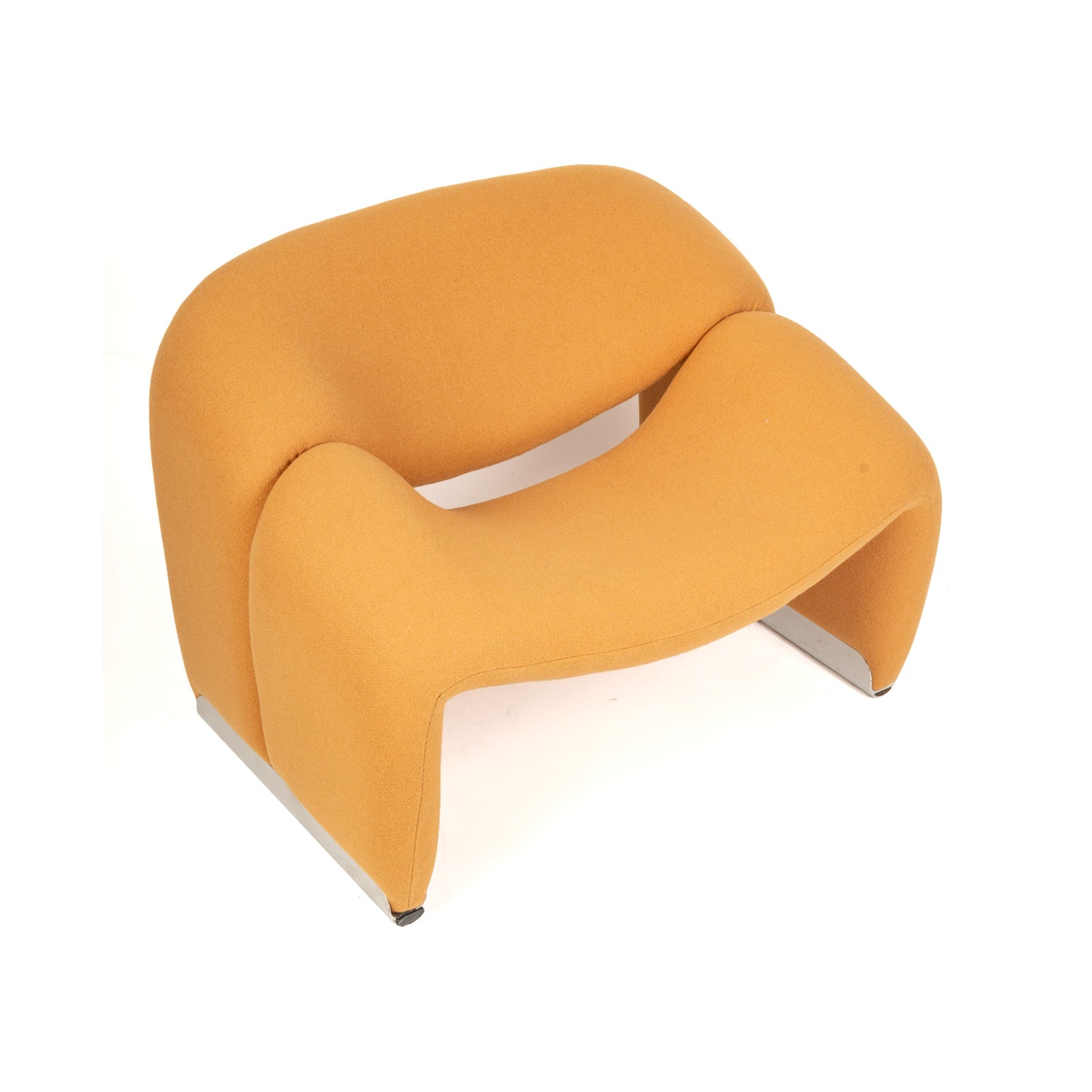Fauteuil « Groovy » de Pierre Paulin pour Artifort, 1967 – trois-quarts, galbe des accoudoirs – Galerie 90