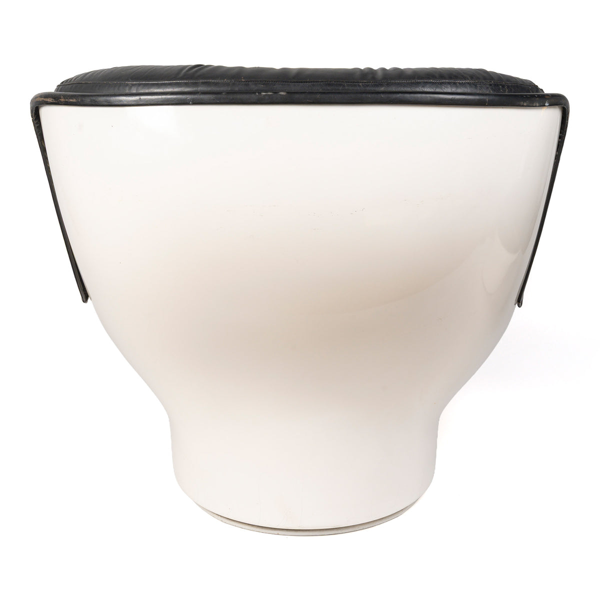 Fauteuil « Karaté » de Michel Cadestin pour Airborne, c.1970 – dos de la coque en fibre de verre laquée – Galerie 90