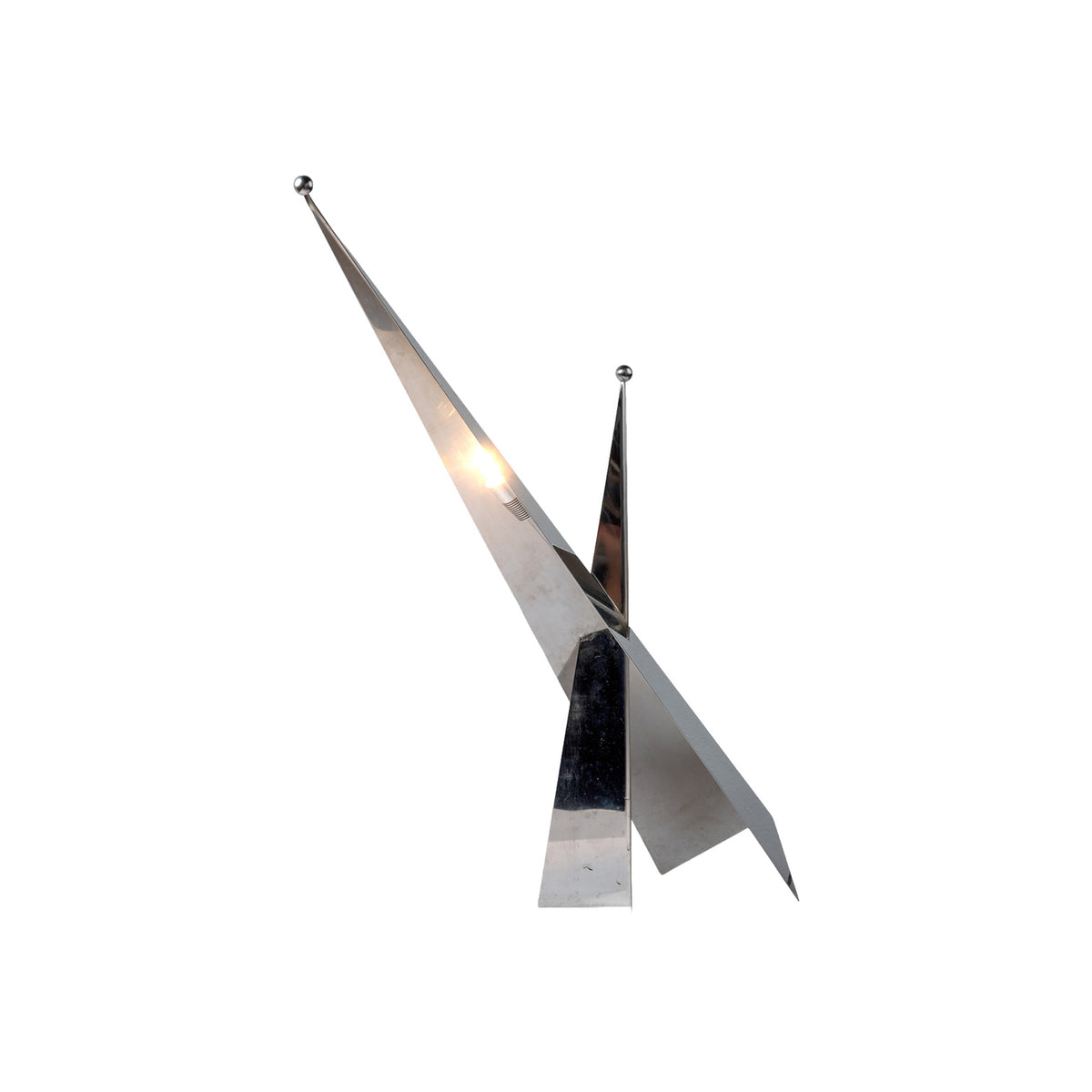 Lampe de table en métal chromé, Italie, c.1980 – allumée – Galerie 90