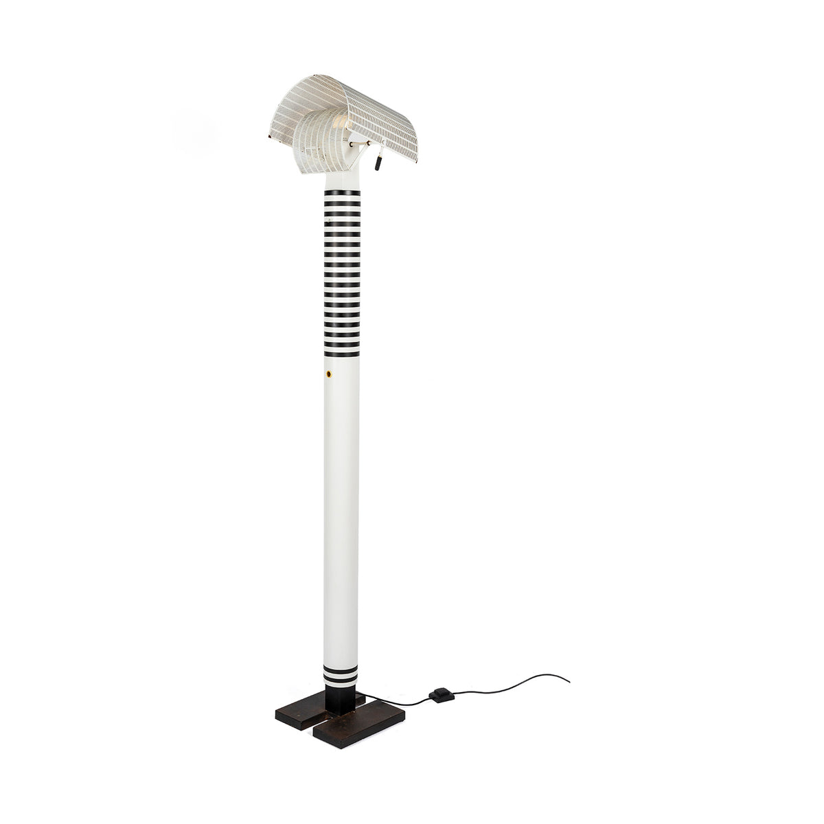 Lampadaire « Shogun » de Mario Botta pour Artemide, 1980 – vue de face, diffuseurs repliés – Galerie 90