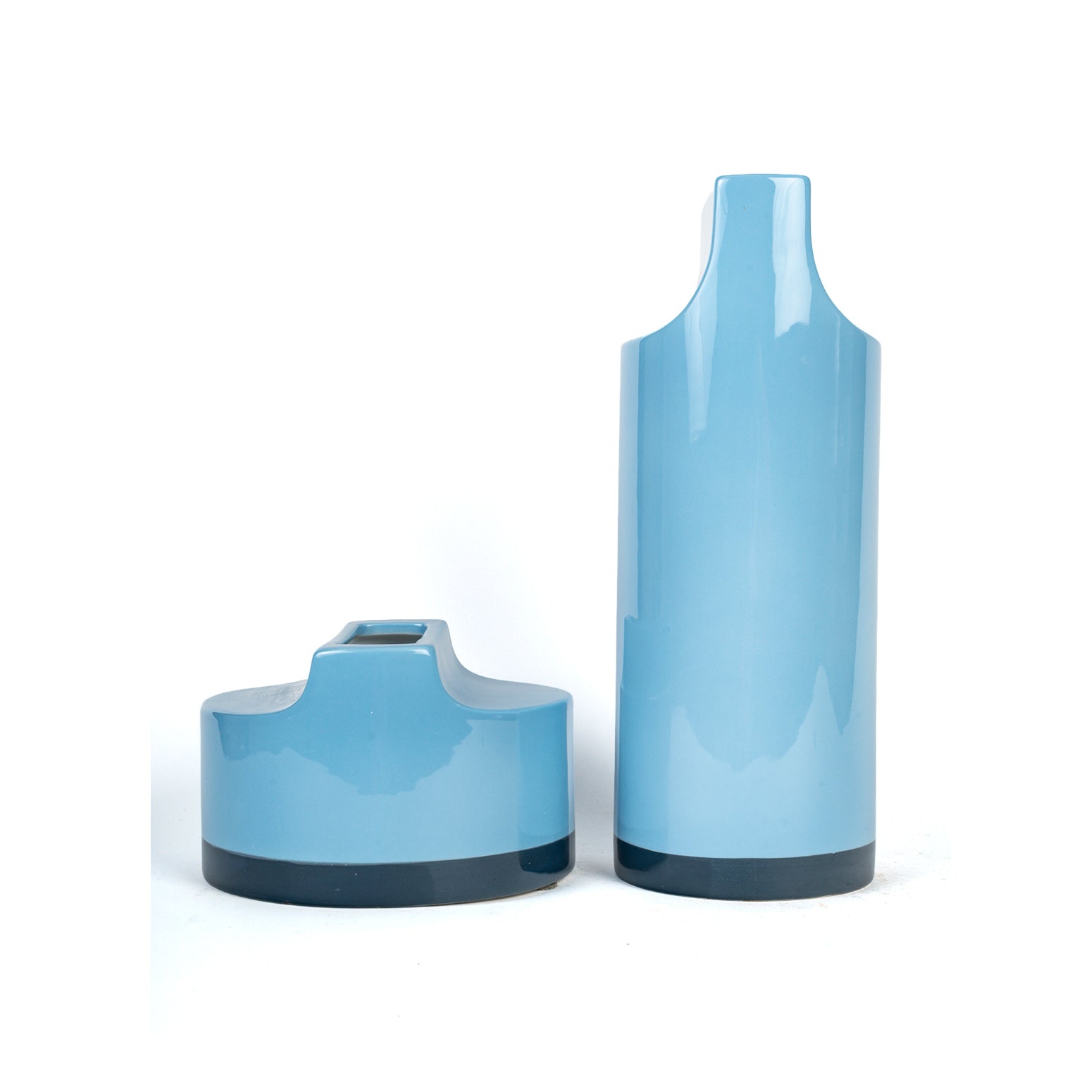 Paire de vases « Sifflet » d'Ettore Sottsass pour Habitat, 2000 – les deux vases, second angle – Galerie 90